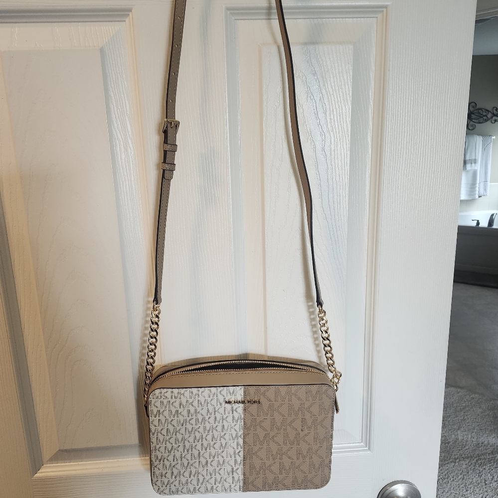 Michael Kors Beige and Cream Crossbody Bag